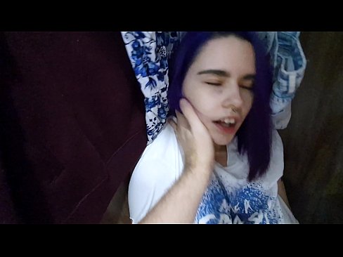 ❤️ Fann systur mína í skápnum og hjálpaði henni að koma Kynlífsmyndband á is.xxxdl.ru ☑